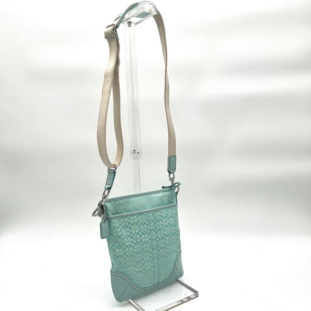 COACH Y2K Vintage Signature Crossbody Bag, Micro C's - Picture 9 of 14